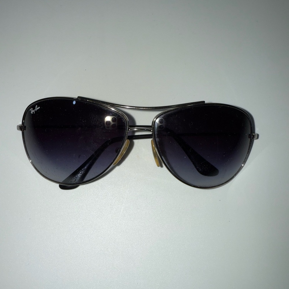Ray-Ban Dark Gray Aviator Sunglasses
